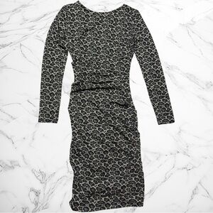 Nicole Miller Long Sleeve Leopard Print Ruched Sheath Dress in Gray/Black size M